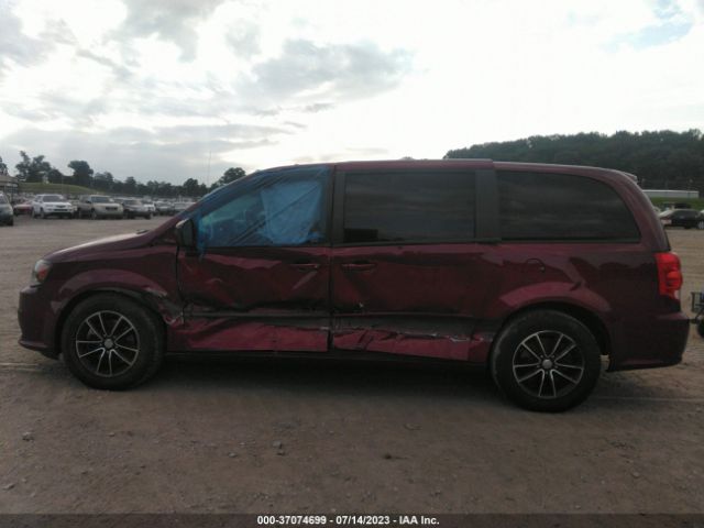 2C4RDGCG9HR581688 Dodge Grand Caravan Sxt