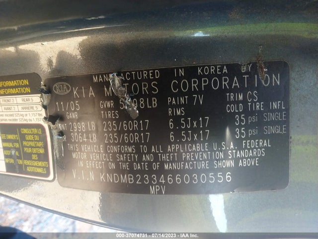 2006 KIA SEDONA LX VIN: KNDMB233466030556