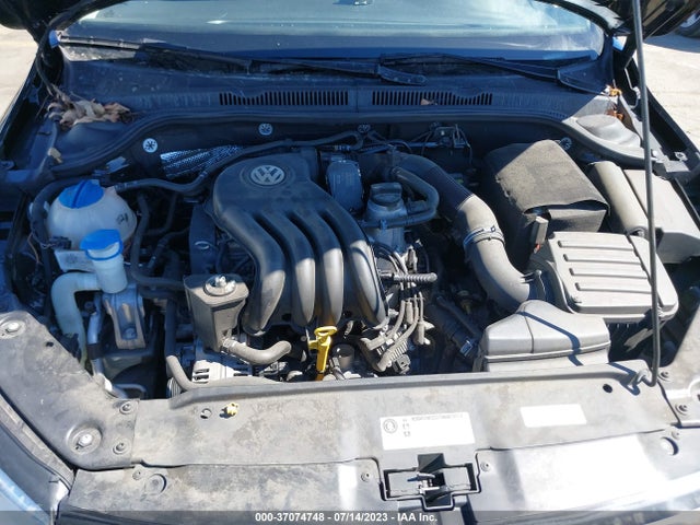 3VW2K7AJ4FM346011 Volkswagen Jetta Sedan 2.0l S W/technology