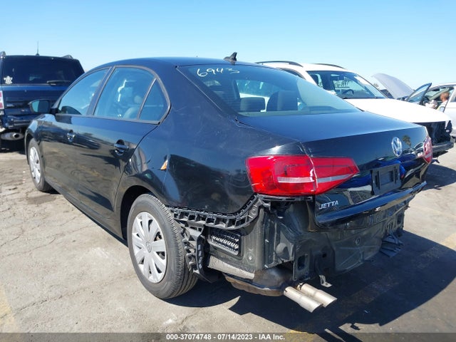 3VW2K7AJ4FM346011 Volkswagen Jetta Sedan 2.0l S W/technology