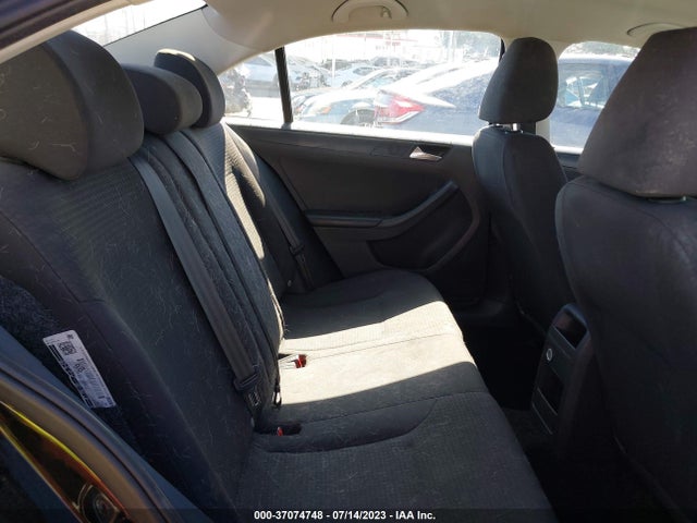 3VW2K7AJ4FM346011 Volkswagen Jetta Sedan 2.0l S W/technology