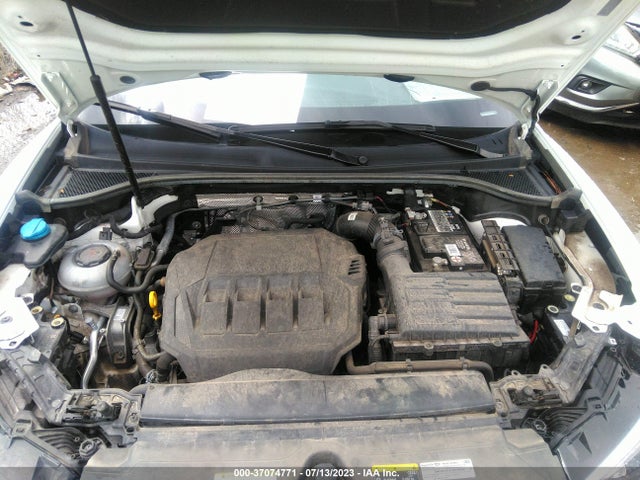 WA1AUCF38M1088656 Audi Q3 PREMIUM