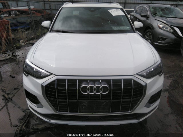 WA1AUCF38M1088656 Audi Q3 PREMIUM