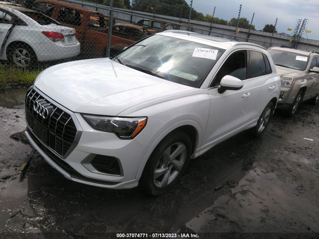 WA1AUCF38M1088656 Audi Q3 PREMIUM