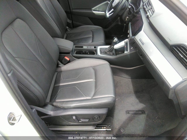 WA1AUCF38M1088656 Audi Q3 PREMIUM