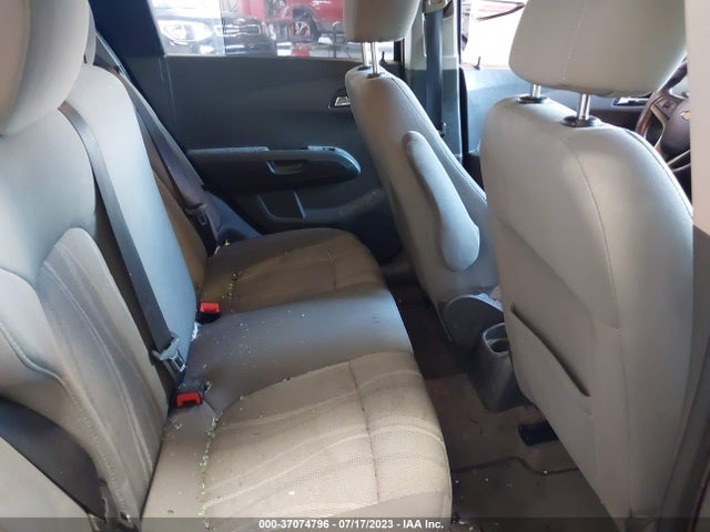 Chevrolet SONIC LT 2014 1G1JC6SB7E4124773 Image 14