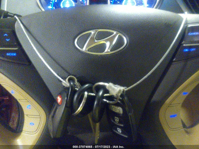 2013 HYUNDAI SONATA GLS VIN: 5NPEB4AC4DH704484