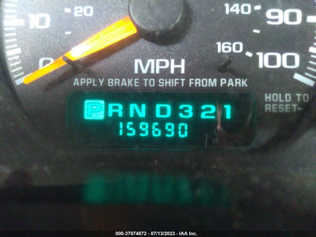 2001 CHEVROLET SILVERADO 1500 LS VIN: 2GCEC19V211309265