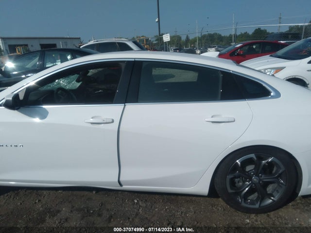 Chevrolet MALIBU LT 2022 1G1ZD5STXNF199927 Image 14