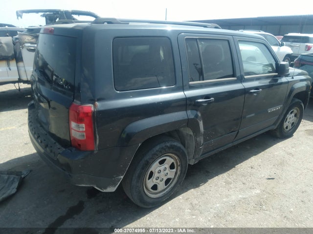 1C4NJPBA8ED523669 Jeep Patriot Sport/altitude