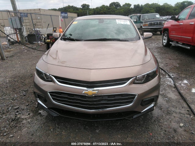 Chevrolet MALIBU LT 2018 1G1ZD5ST2JF264098 Image 4
