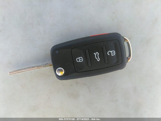 3VW2K7AJXEM328577 Volkswagen Jetta Sedan S