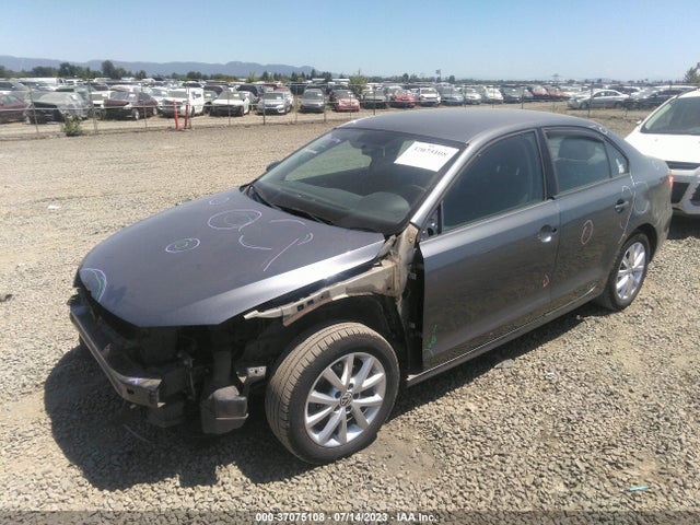 3VW2K7AJXEM328577 Volkswagen Jetta Sedan S