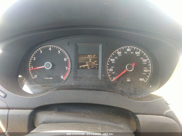 3VW2K7AJXEM328577 Volkswagen Jetta Sedan S