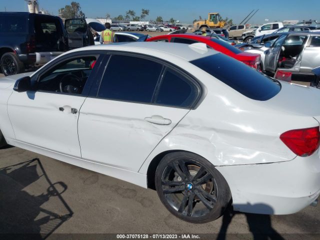 WBA3C1C5XEK105851 BMW 3 Series 328i