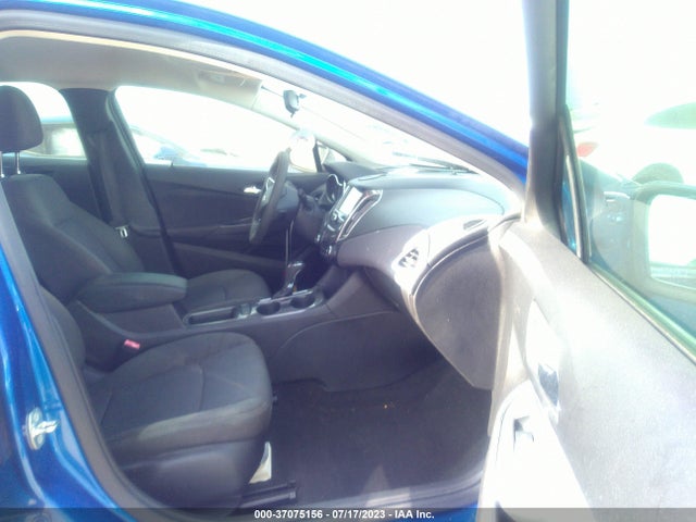 Chevrolet CRUZE LT 2018 3G1BE6SM9JS525932 Image 11