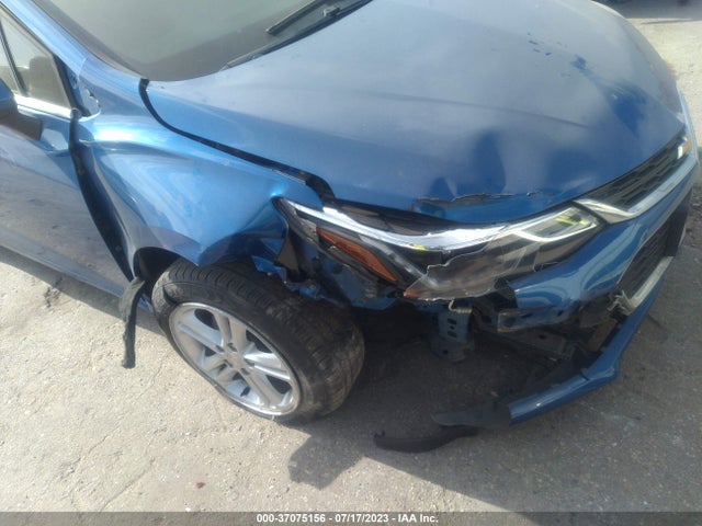 Chevrolet CRUZE LT 2018 3G1BE6SM9JS525932 Image 12