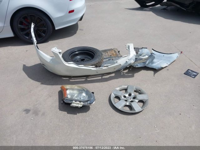 JN8AS5MTXEW615681 Nissan Rogue Select S