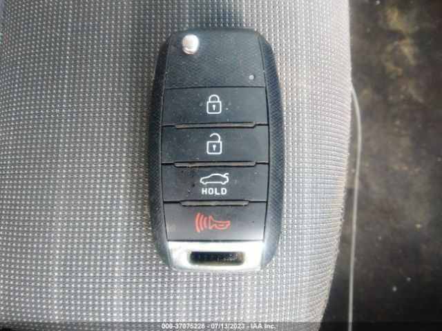 KNAFX6A88G5636219 KIA Forte Koup Ex