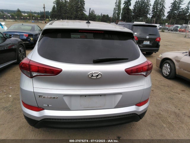 Hyundai TUCSON SE 2017 KM8J23A47HU424180 Image 8