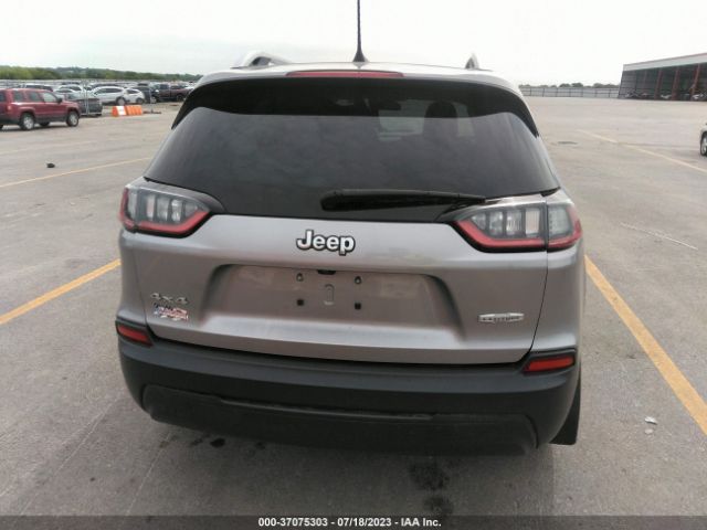 1C4PJMLB5KD186582 Jeep Cherokee Latitude Plus