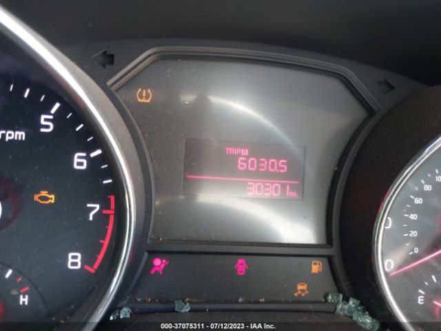 KNDMA5C12J6393028 KIA Sedona L