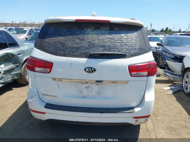 KNDMA5C12J6393028 KIA Sedona L