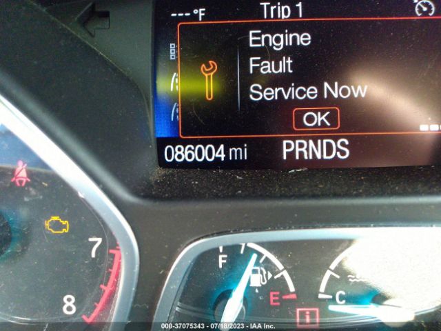 1FMCU0JD5HUD86448 Ford Escape Titanium