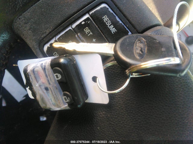2010 FORD FOCUS SE VIN: 1FAHP3FN6AW183895