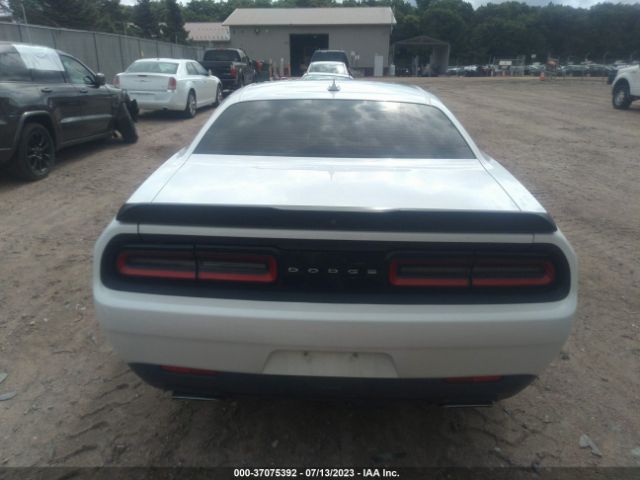 2C3CDZFJXFH713972 Dodge Challenger R/t Scat Pack