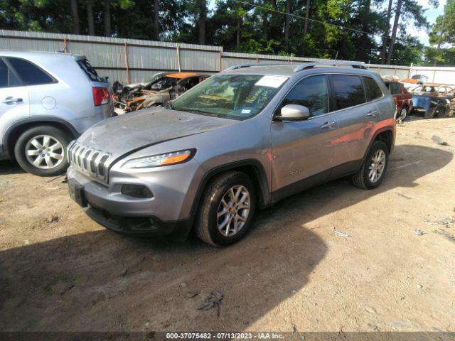 1C4PJLCB5HW593051 Jeep Cherokee Latitude