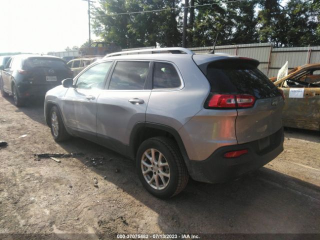 1C4PJLCB5HW593051 Jeep Cherokee Latitude