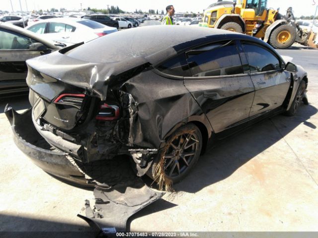 5YJ3E1EBXNF266391 Tesla Model 3 Long Range