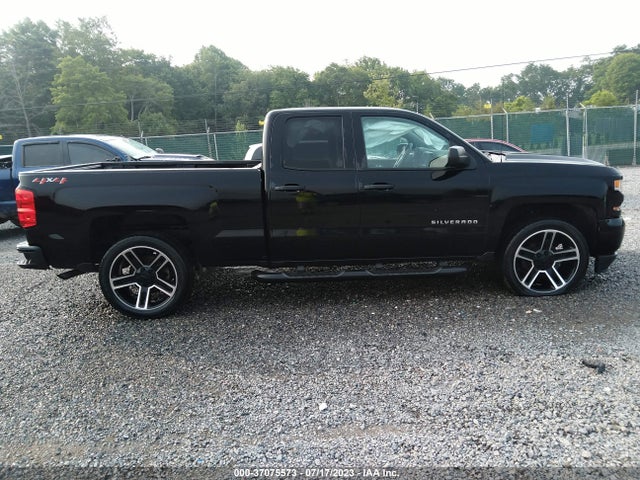 Chevrolet Silverado 1500 Custom 2018 1GCVKPEC7JZ262882 Image 13