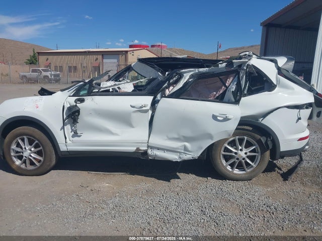 Porsche 2018 2018 WP1AA2A21JKA02809 Image 14