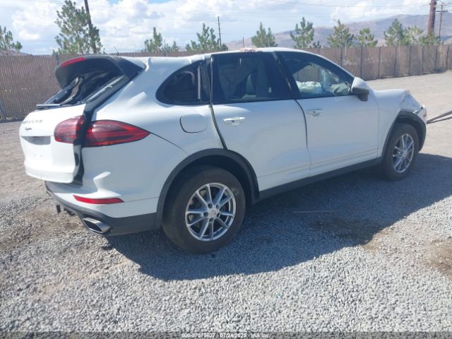 2018 PORSCHE CAYENNE WP1AA2A21JKA02809 Photo 3