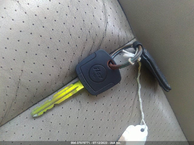 2002 TOYOTA HIGHLANDER VIN: JTEHF21AX20097162