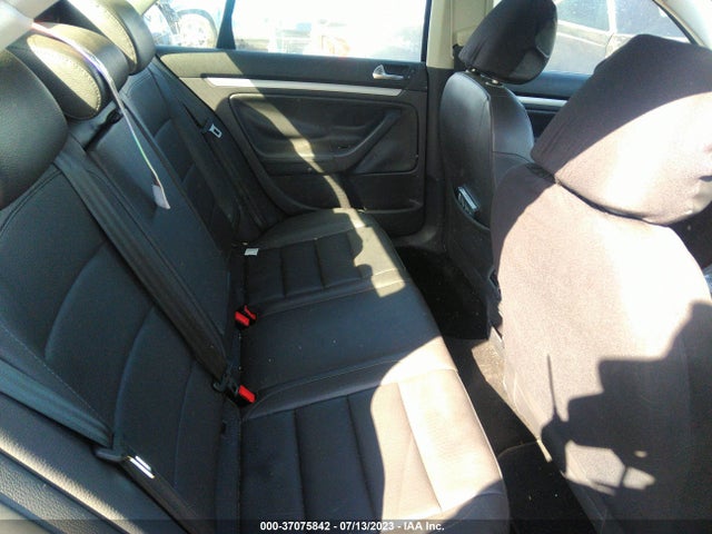 2009 VOLKSWAGEN JETTA SEDAN SE/SEL VIN: 3VWRM71K29M058963