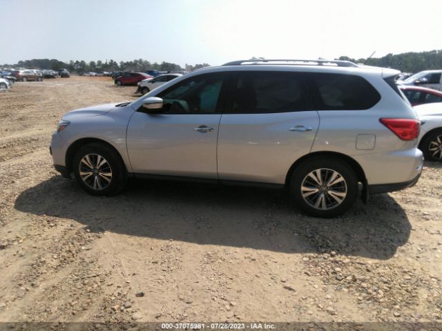 5N1DR2MN1HC636179 Nissan Pathfinder Sv