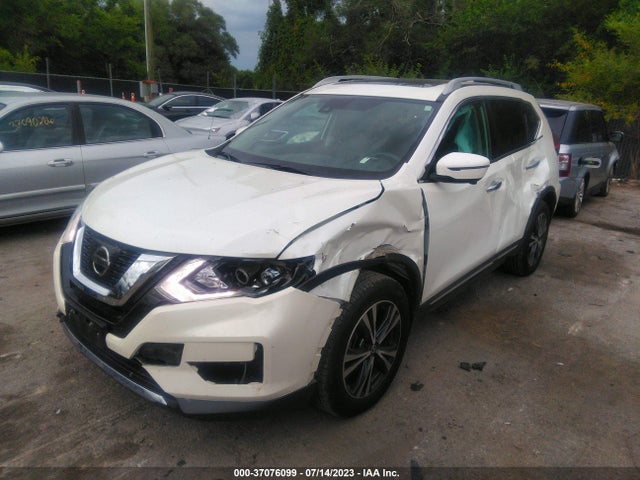 2017 NISSAN ROGUE SL VIN: 5N1AT2MV3HC825856