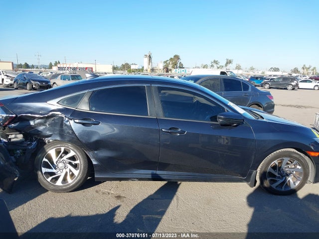Honda Civic Sedan Ex 2018 2HGFC2F77JH520101 Image 5