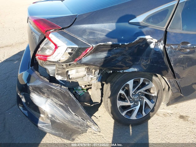 Honda Civic Sedan Ex 2018 2HGFC2F77JH520101 Image 12