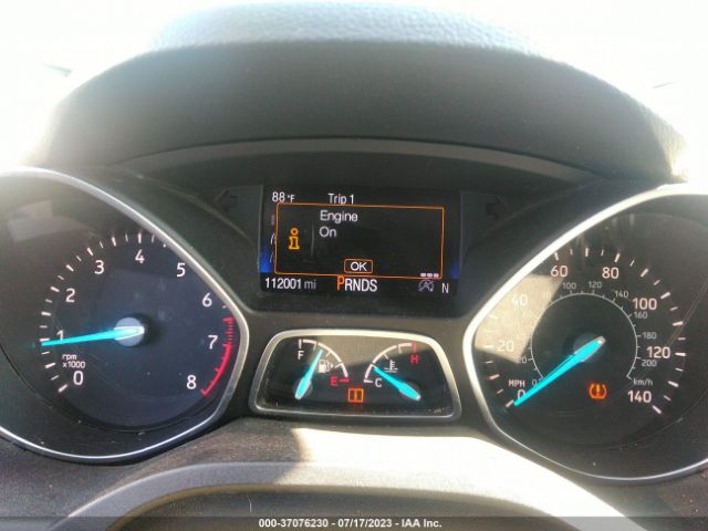 1FMCU9J90HUD04657 Ford Escape Titanium