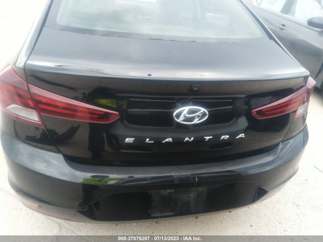 Hyundai ELANTRA SEL 2020 5NPD84LF4LH558300 Image 17