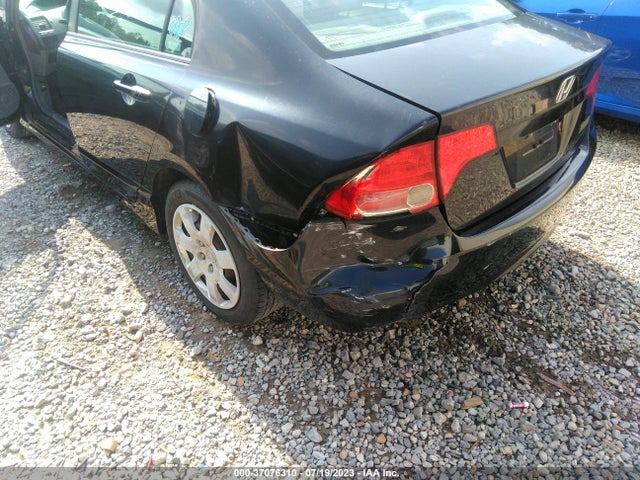 2008 HONDA CIVIC SDN LX VIN: 1HGFA165X8L097400
