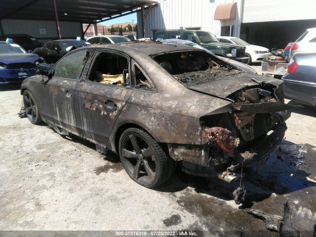 WAUFFAFLXGN018404 Audi A4 Premium Plus