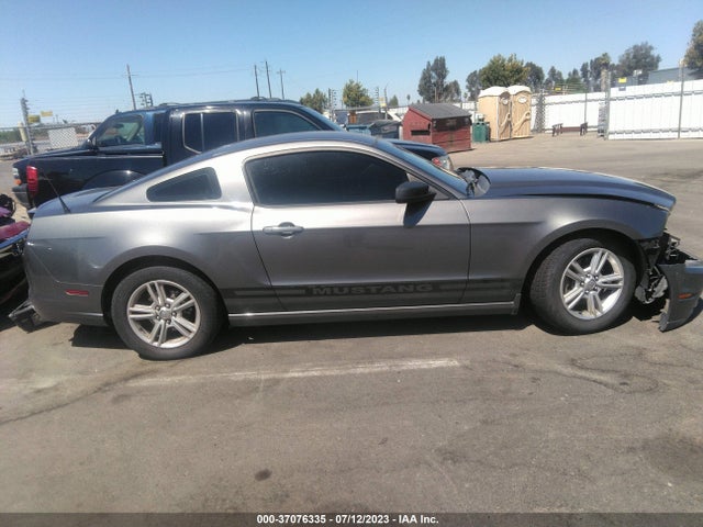 Ford Mustang V6 2014 1ZVBP8AM4E5226893 Image 6