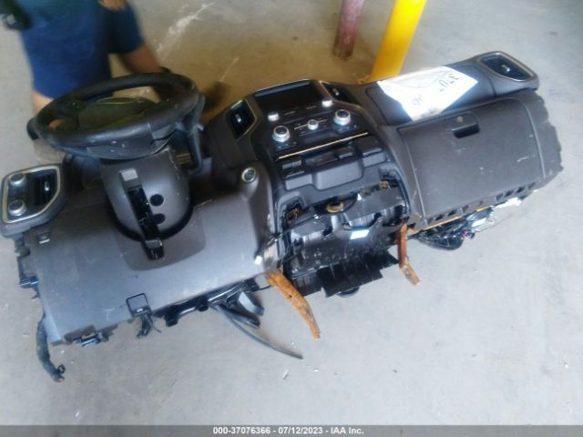 3GTU9FEL5NG179426 GMC Sierra 1500 Limited Denali