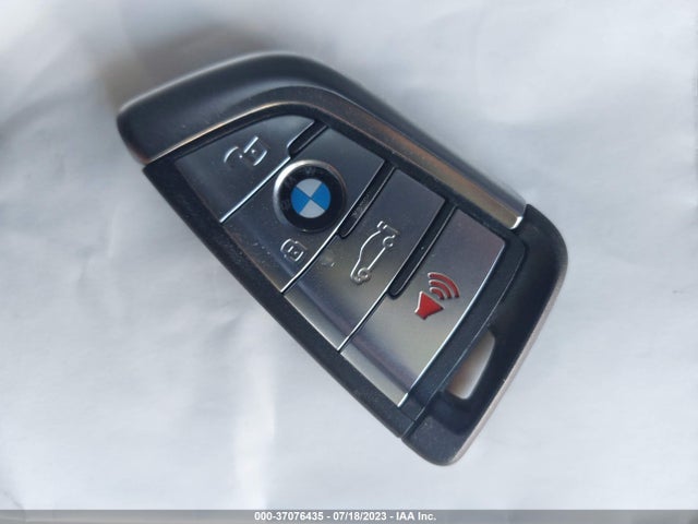 2021 BMW X6, VIN: 5UXCY6C03M9G06934