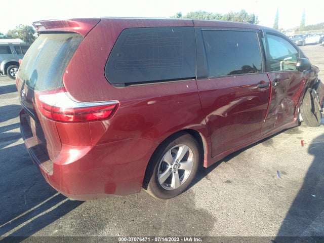 2018 TOYOTA SIENNA L VIN: 5TDZZ3DC5JS946449